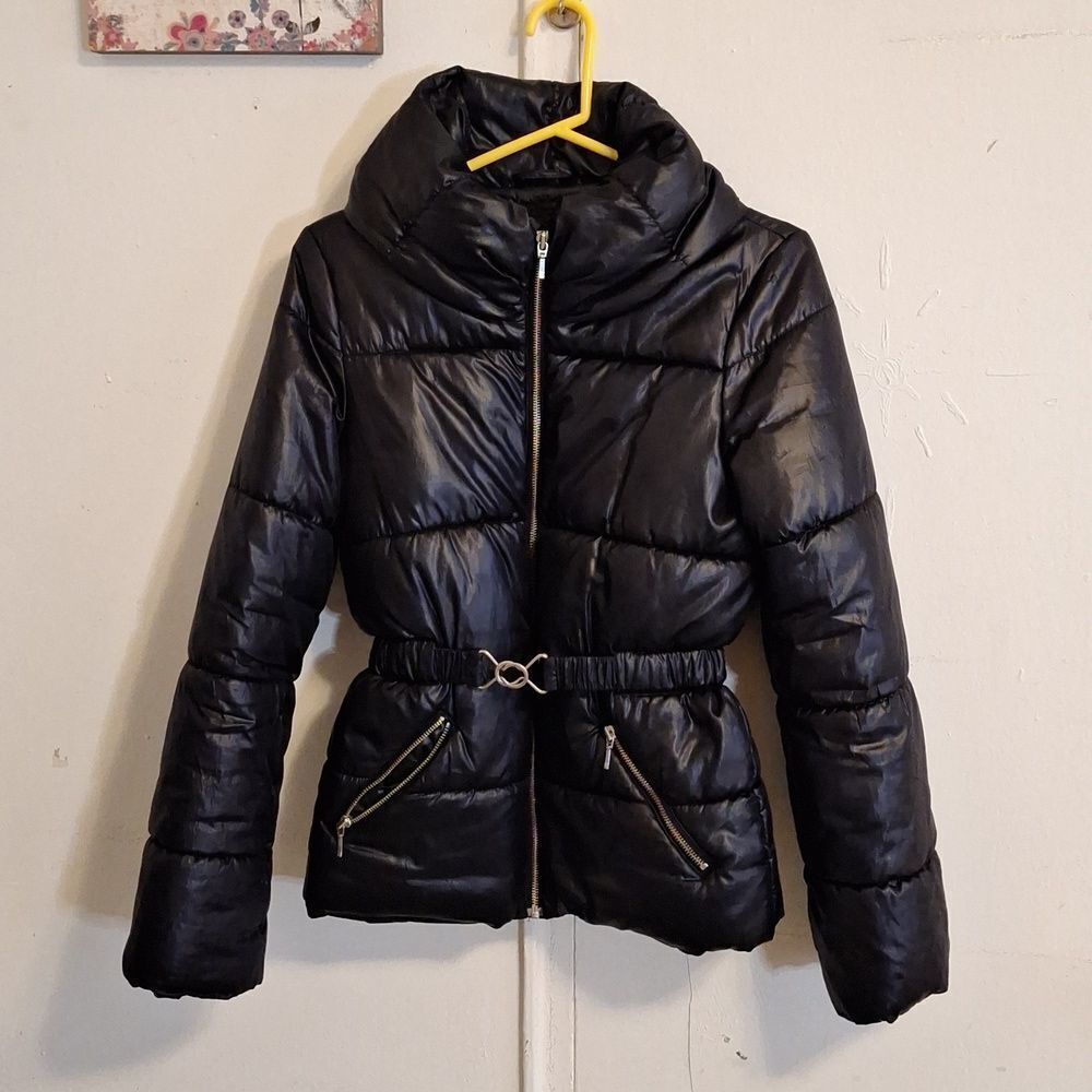 H&M black cowl neck puffer coat with stretch belt
